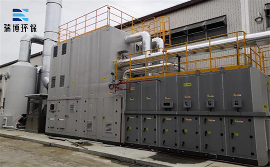 �����ܿ��з�ʯ�D(zhu��n)݆